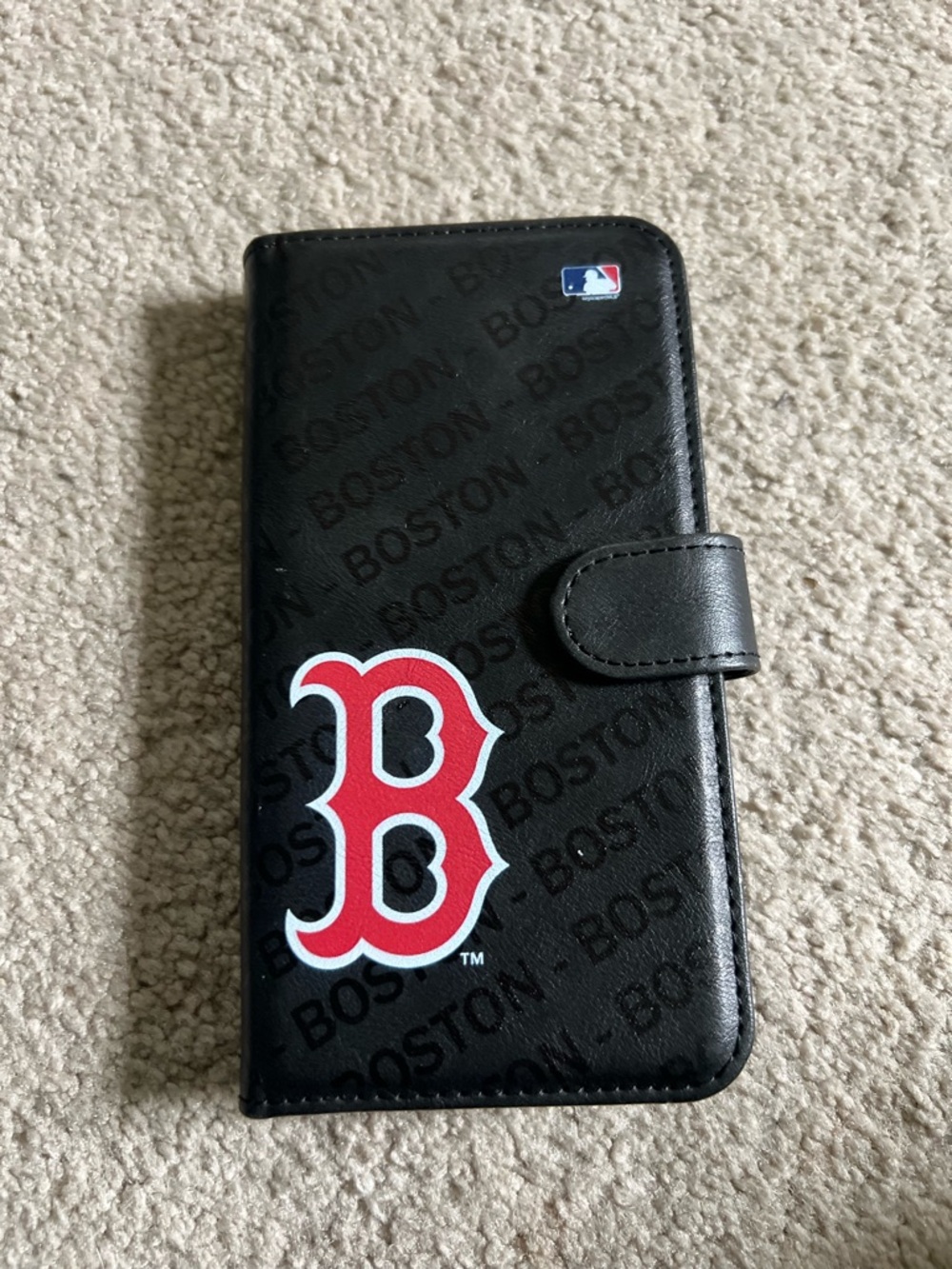 Boston Red Sox Black Wallet Phone Case with Logo, for iphone 13 pro